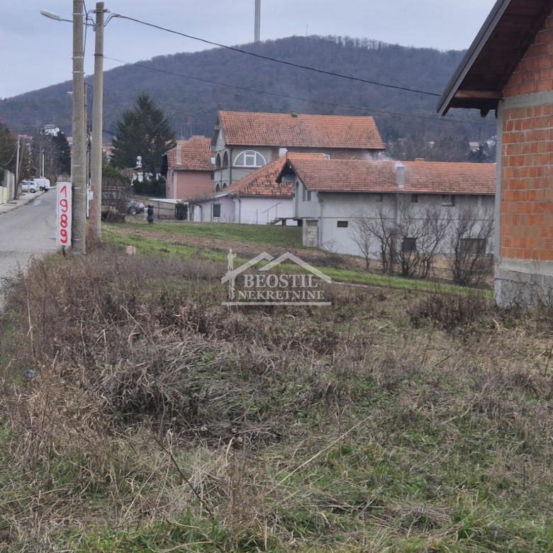 Plac Prodaja Beograd Pinosava 0 m2
