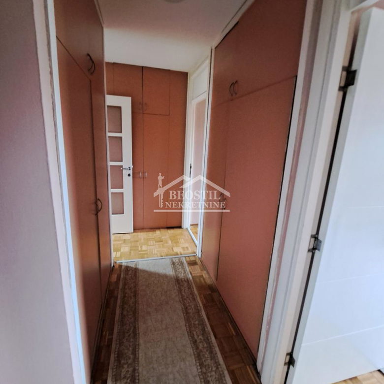 Trosoban stan za izdavanje, Lion, Beograd, 82m², 800 €/mes