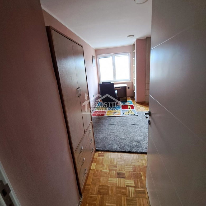 Trosoban stan za izdavanje, Lion, Beograd, 82m², 800 €/mes
