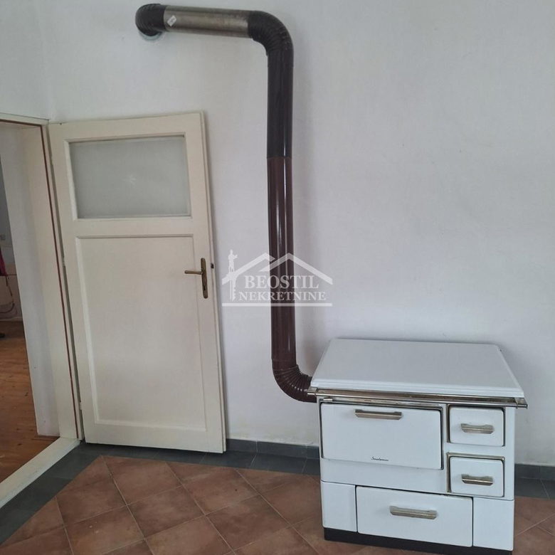 Kuća Prodaja Srbobran  189 m2