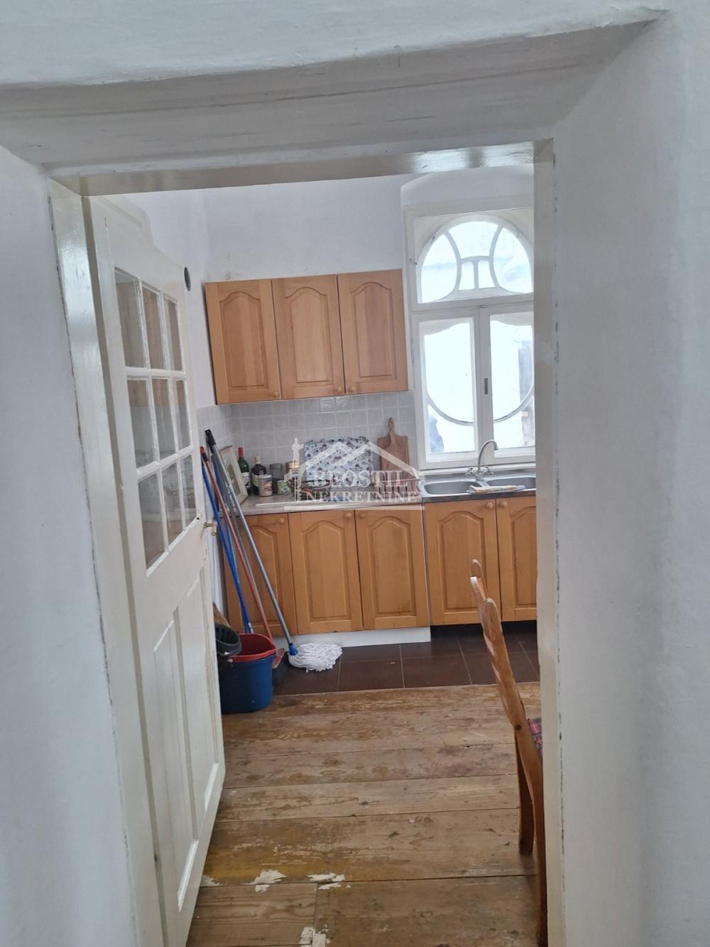 Kuća Prodaja Srbobran  189 m2