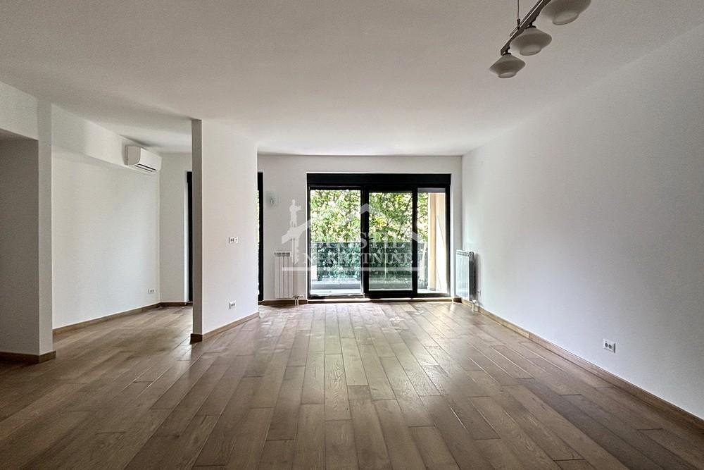 Stan Prodaja Beograd Kalenić Pijaca 83 m2