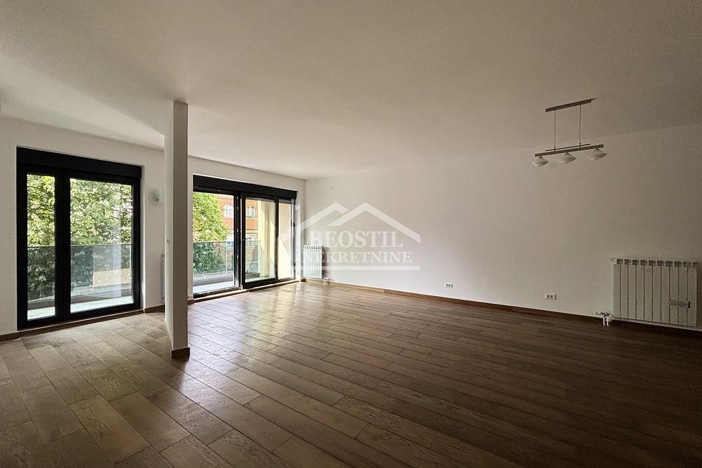 Trosoban stan na prodaju, Kalenić Pijaca, Beograd, 83m², 500.000 €
