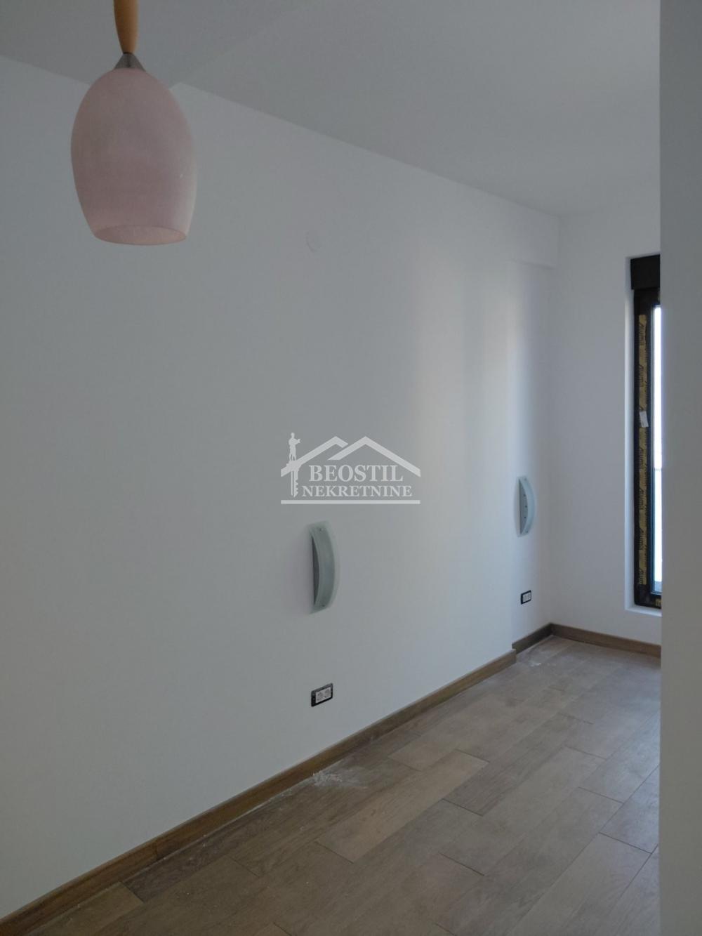 Trosoban stan na prodaju, Kalenić Pijaca, Beograd, 83m², 500.000 €