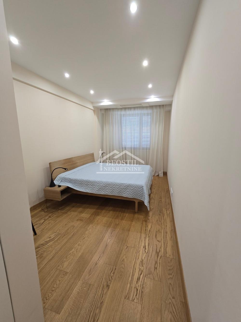 Stan Izdavanje Beograd Blok 32 90 m2