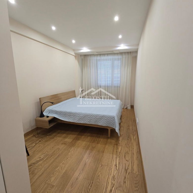 Stan Izdavanje Beograd Blok 32 90 m2