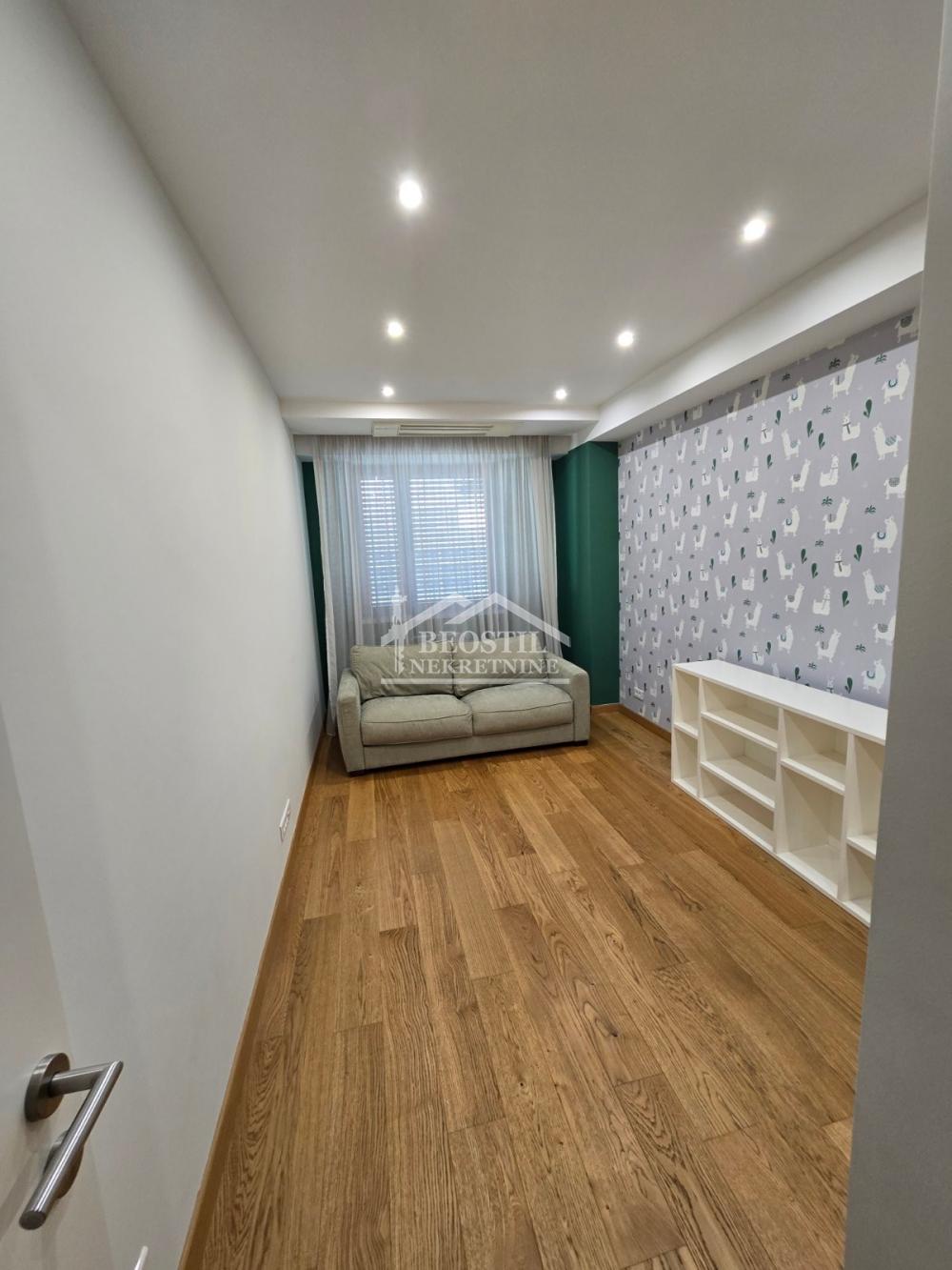Stan Izdavanje Beograd Blok 32 90 m2