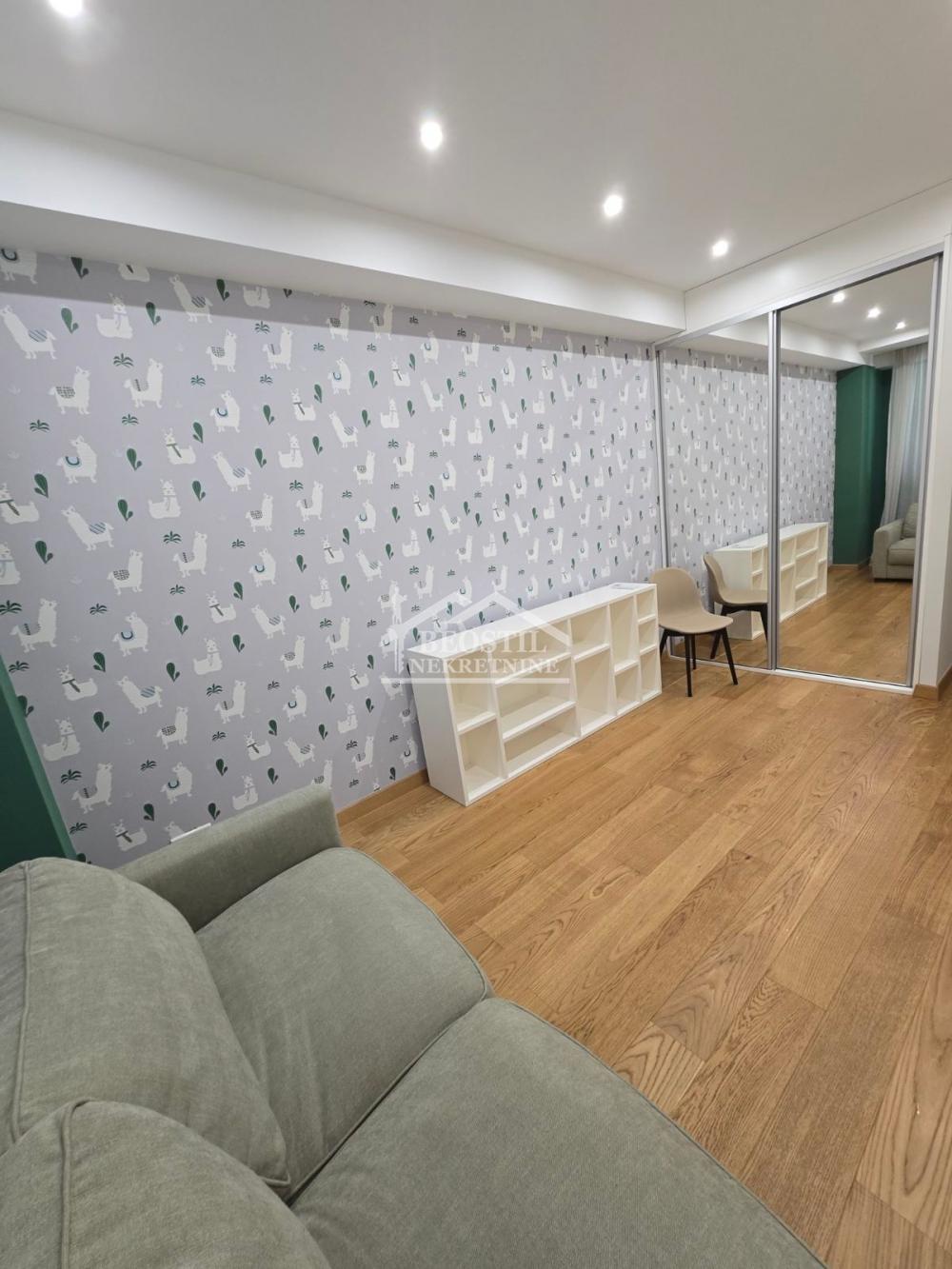 Stan Izdavanje Beograd Blok 32 90 m2