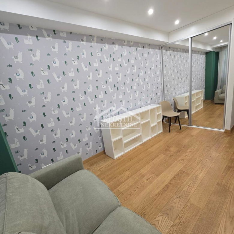 Stan Izdavanje Beograd Blok 32 90 m2