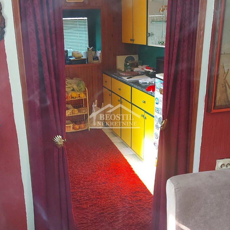 Kuća Prodaja Stara Pazova  92 m2