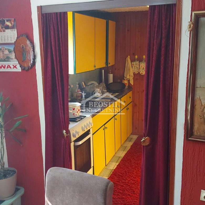 Kuća Prodaja Stara Pazova  92 m2