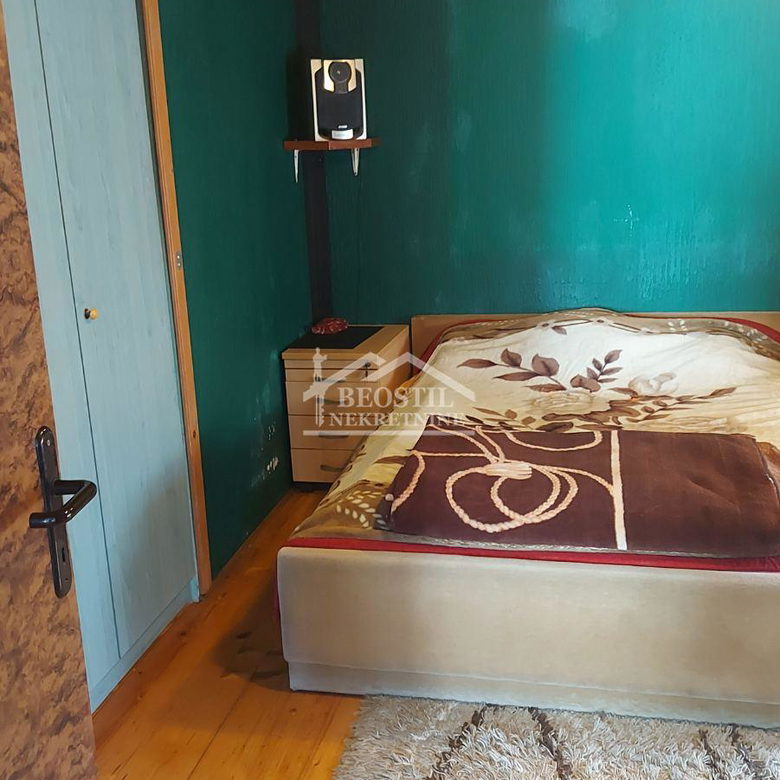 Kuća Prodaja Stara Pazova  92 m2