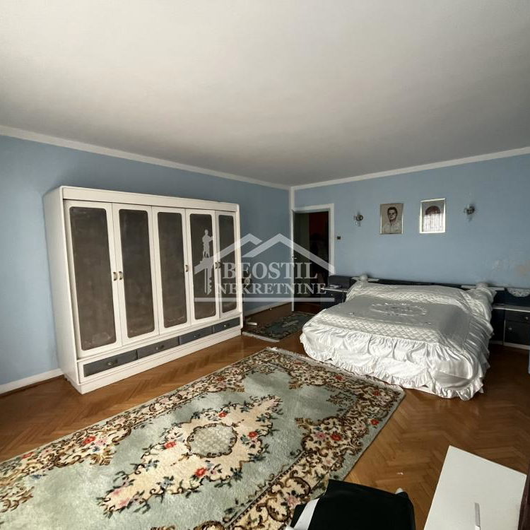 Kuća na prodaju, Centar, Smederevo, 564m², 260.000 €