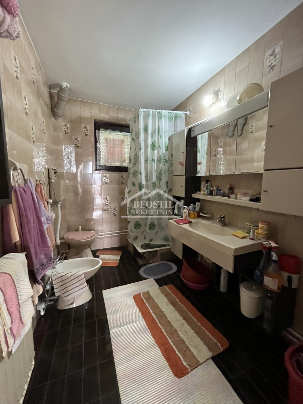 132024845_18_20260303110622 Kuća na prodaju, Centar, Smederevo, 564m², 260.000 €