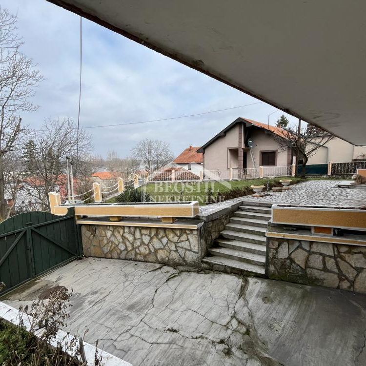 Kuća na prodaju, Centar, Smederevo, 564m², 260.000 €