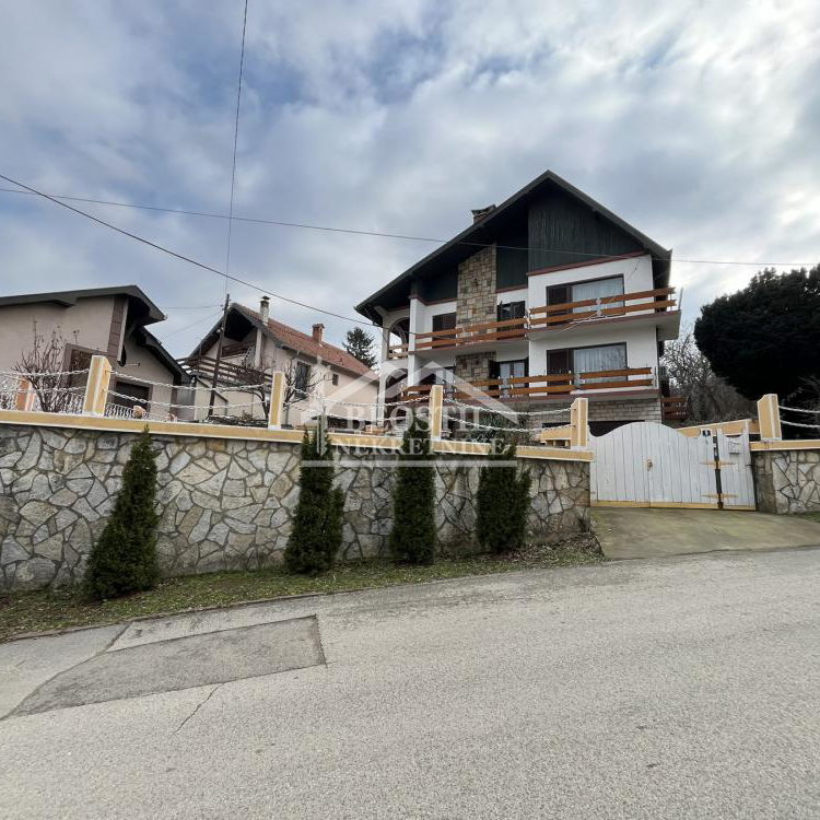 Kuća na prodaju, Centar, Smederevo, 564m², 260.000 €