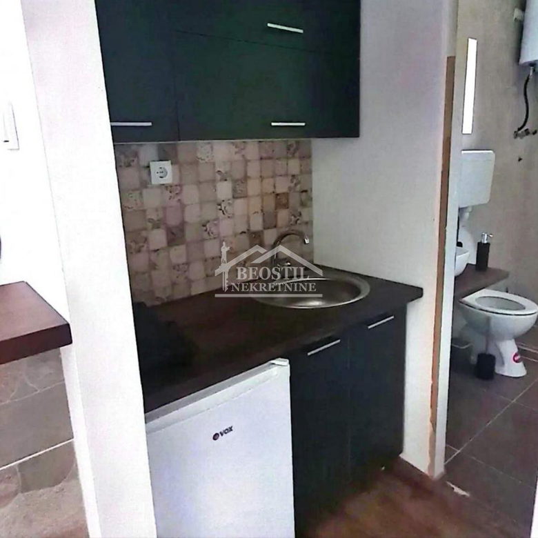 Kuća na prodaju, Banoštor, Beočin, 300m², 260.000 €