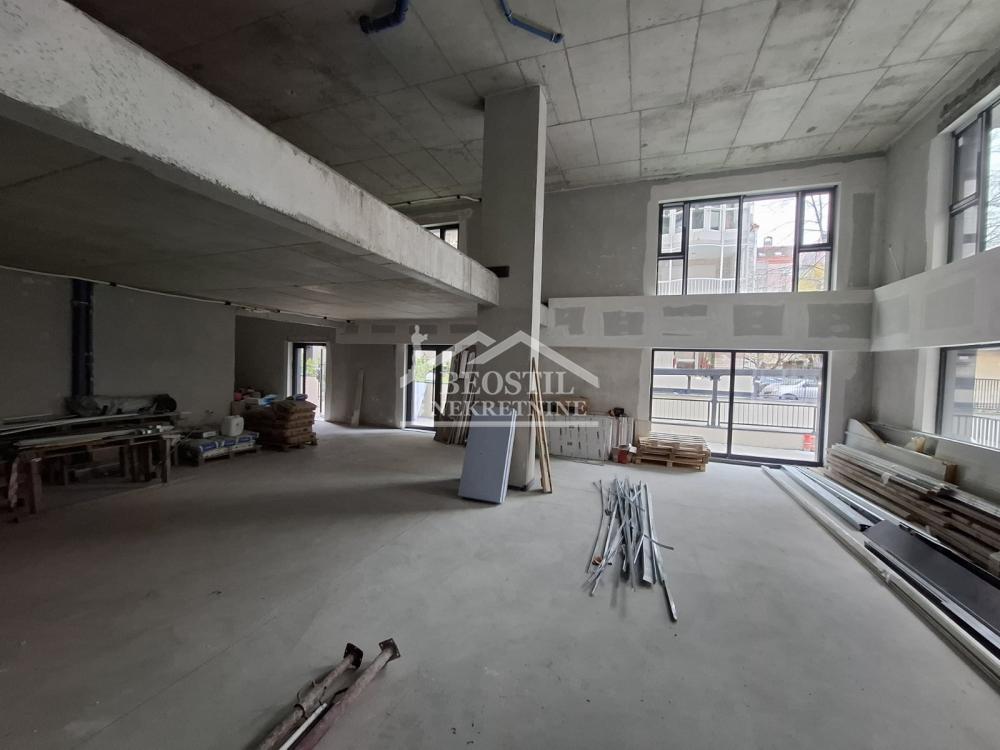 Lokal na prodaju, Banovo Brdo, Beograd, 371.73m², 1.500.000 €