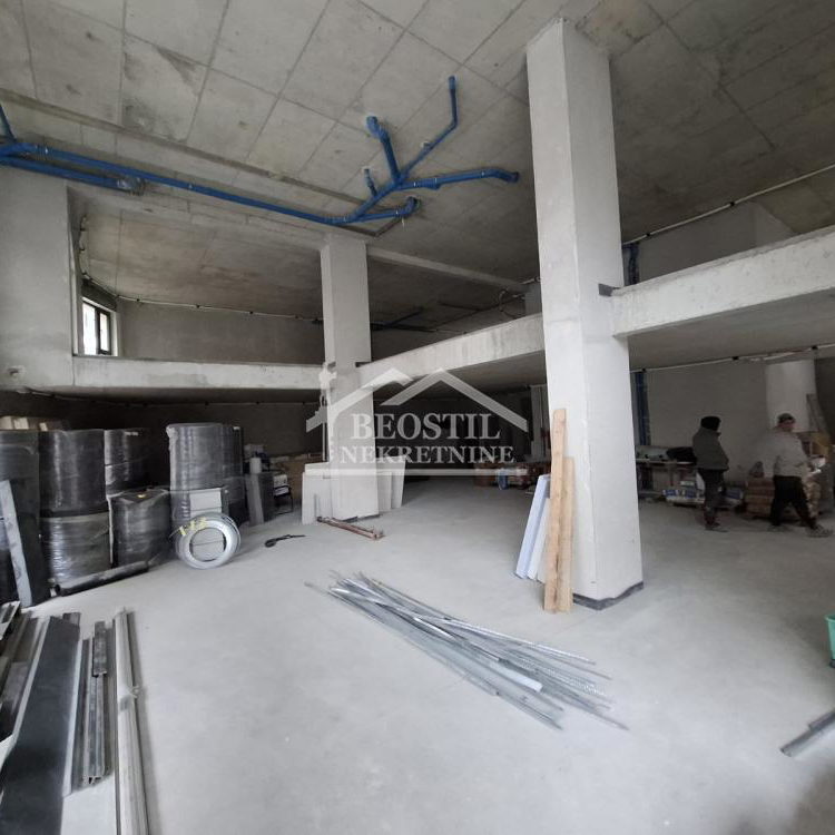 Lokal Prodaja Beograd Banovo Brdo 371.73 m2