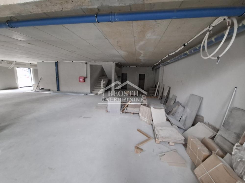 Lokal na prodaju, Banovo Brdo, Beograd, 630m², 2.500.000 €
