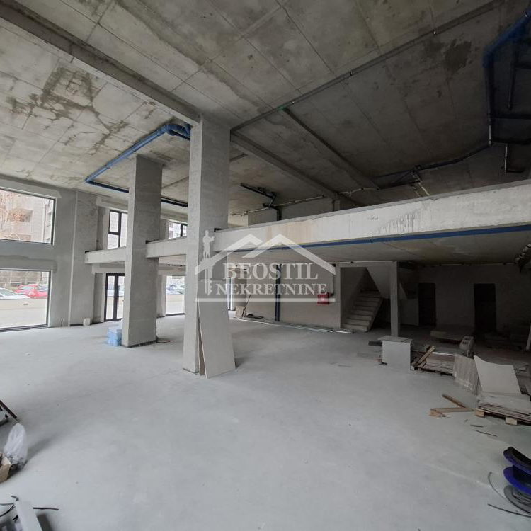 Lokal na prodaju, Banovo Brdo, Beograd, 630m², 2.500.000 €