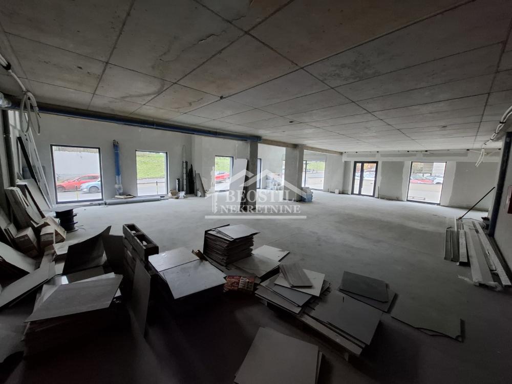 Lokal na prodaju, Banovo Brdo, Beograd, 630m², 2.500.000 €