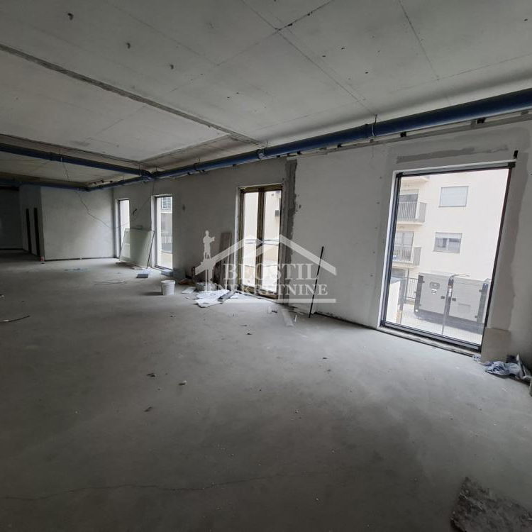 Lokal Prodaja Beograd Banovo Brdo 630 m2