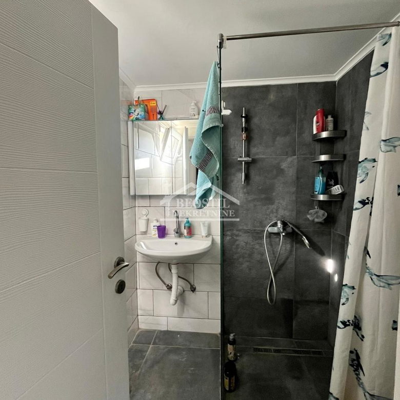 Kuća Prodaja Beograd Vrčin 151 m2