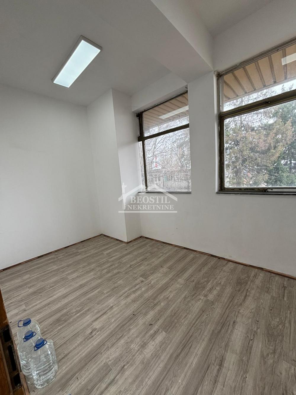 Lokal za izdavanje, Kluz, Beograd, 259.96m², 2.600 €/mes