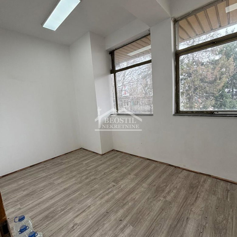 Lokal za izdavanje, Kluz, Beograd, 259.96m², 2.600 €/mes