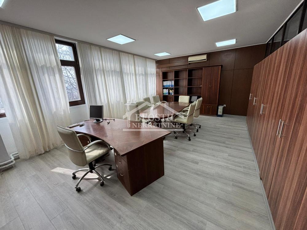Lokal za izdavanje, Kluz, Beograd, 259.96m², 2.600 €/mes