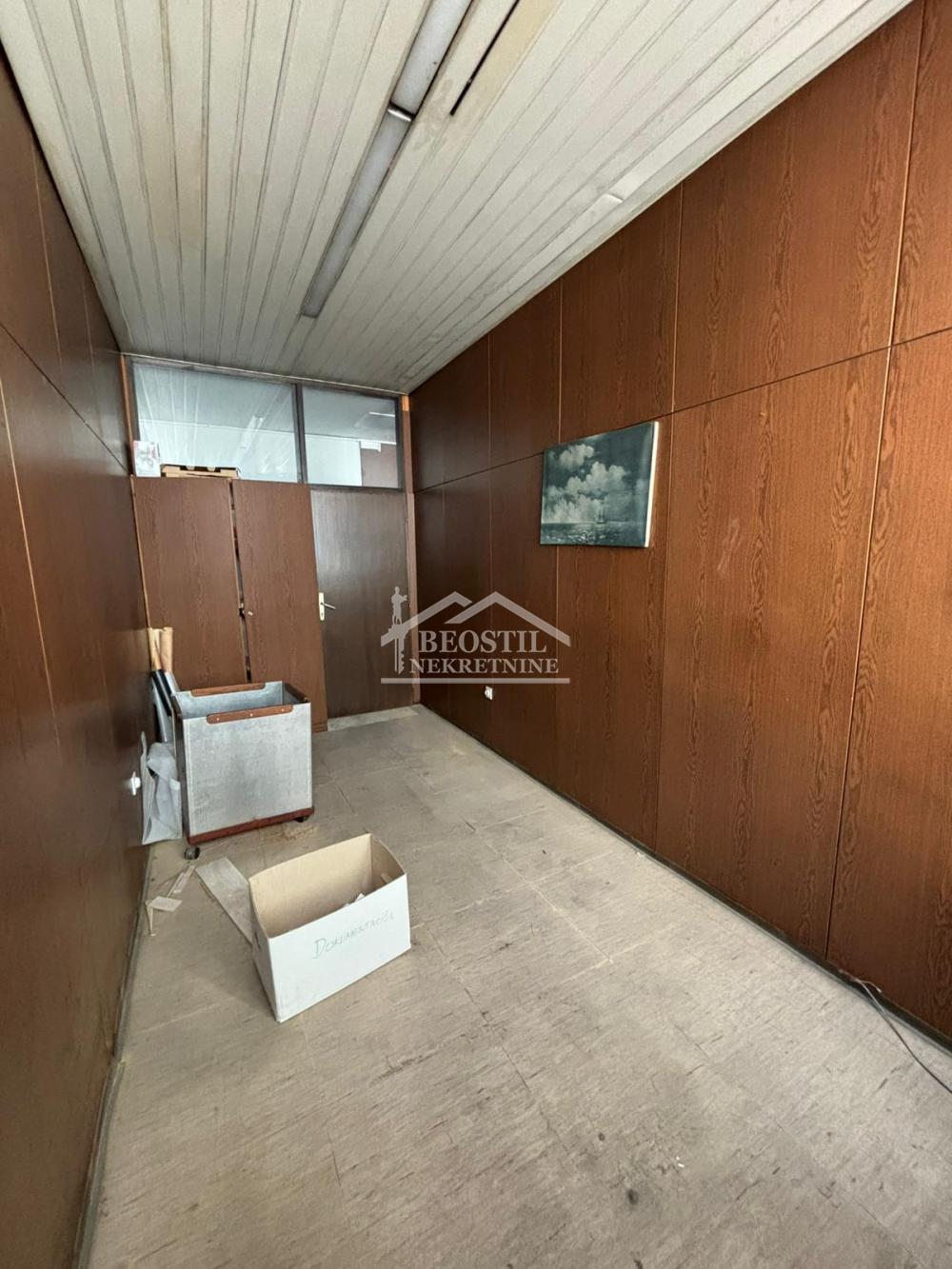 Lokal Izdavanje Beograd Kluz 259.96 m2