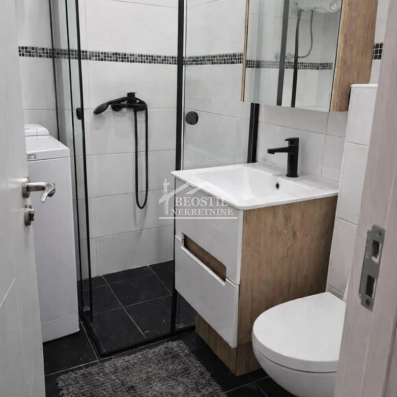 Stan Prodaja Beograd Resnik 61 m2