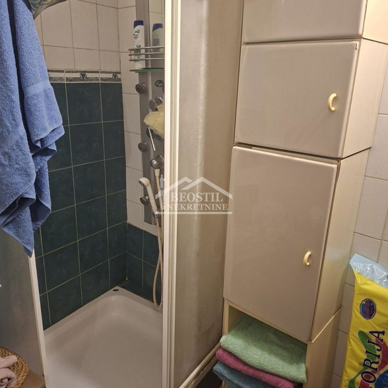 Trosoban stan na prodaju, Centar, Beograd, 74m², 200.000 €
