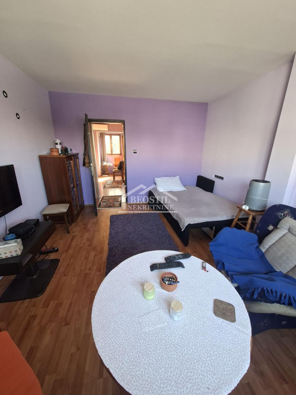 Stan Prodaja Beograd Centar (Savski Venac) 74 m2