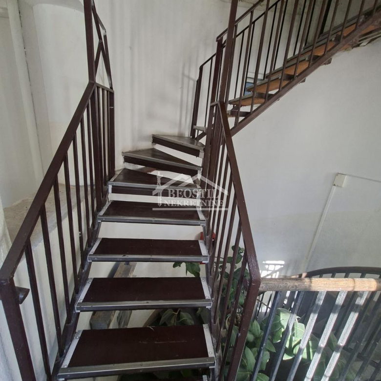 Stan Prodaja Beograd Centar (Savski Venac) 74 m2