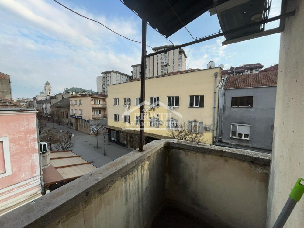 Četvorosoban stan na prodaju, Centar, Smederevo, 130m², 175.000 €