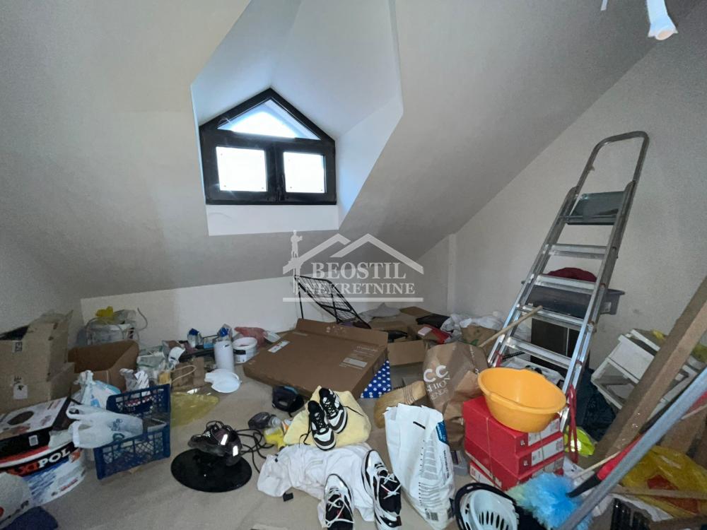 Četvorosoban stan na prodaju, Centar, Smederevo, 130m², 175.000 €