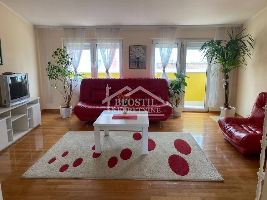 Stan Prodaja Beograd Hram Svetog Save 85 m2