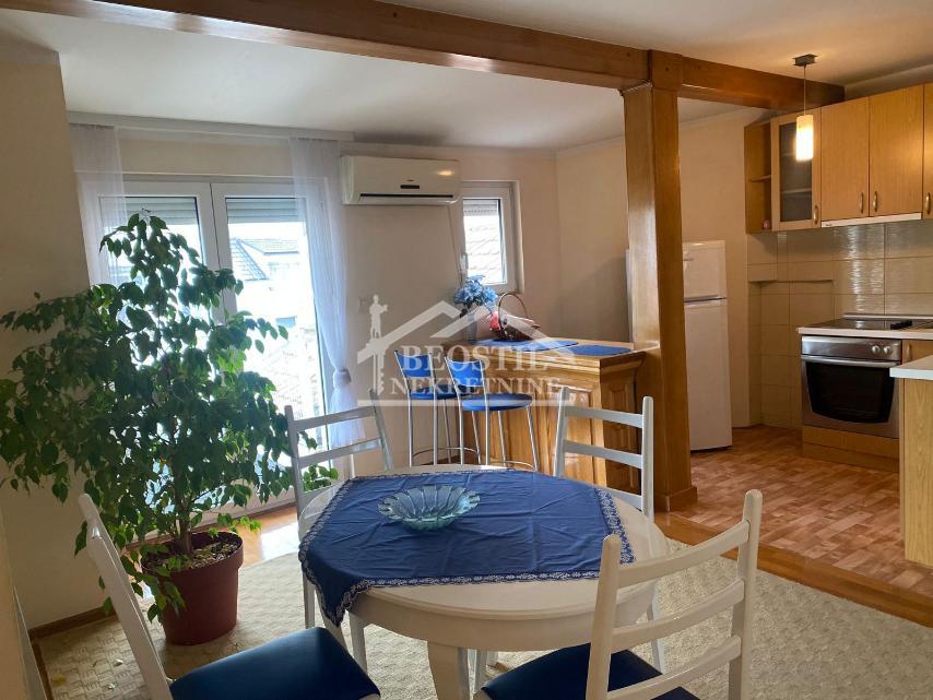 Stan Prodaja Beograd Hram Svetog Save 85 m2