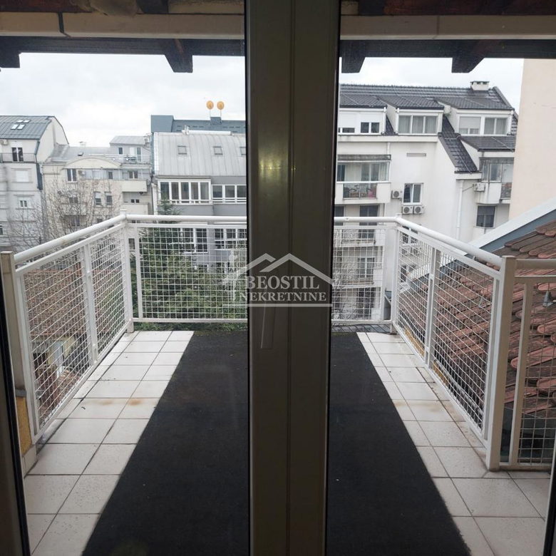 Stan Prodaja Beograd Hram Svetog Save 85 m2