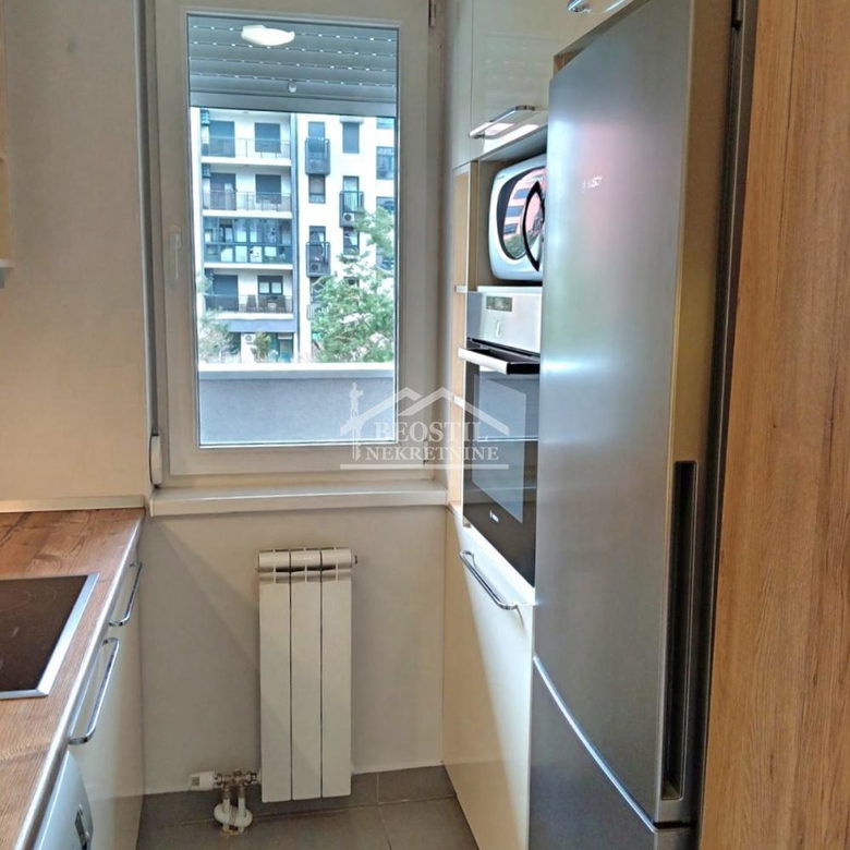 Stan Prodaja Beograd A Blok - Blok 67a 81 m2