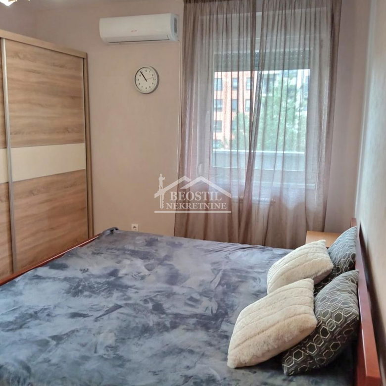 Stan Prodaja Beograd A Blok - Blok 67a 81 m2