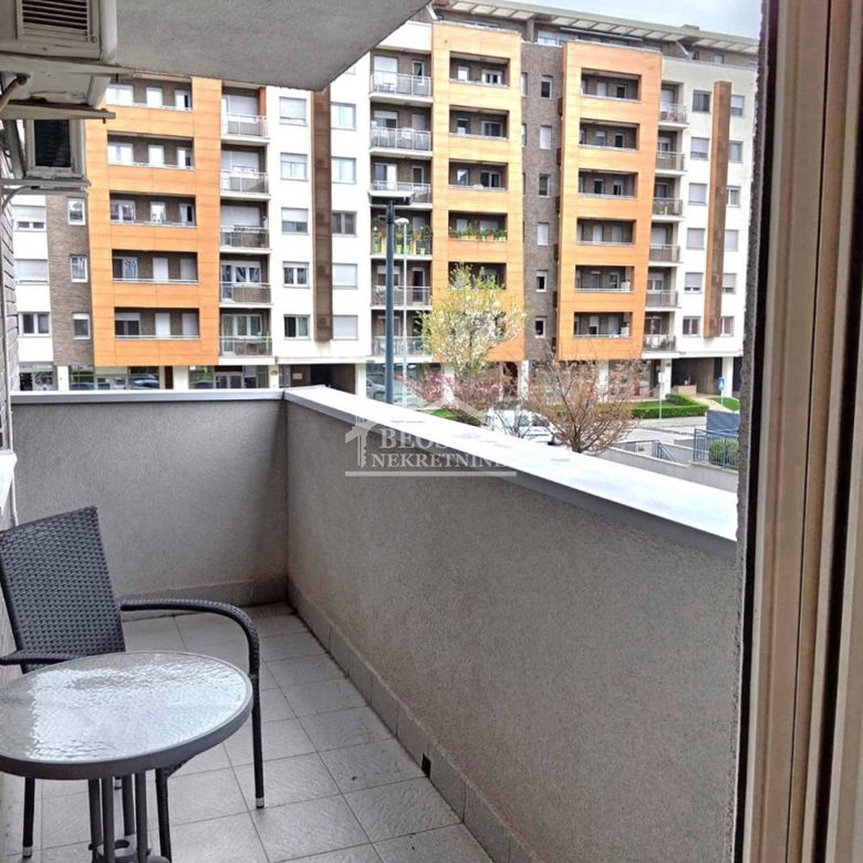 Stan Prodaja Beograd A Blok - Blok 67a 81 m2