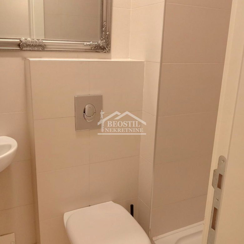 Trosoban stan na prodaju, A Blok – Blok 67a, Beograd, 81m², 360.000 €