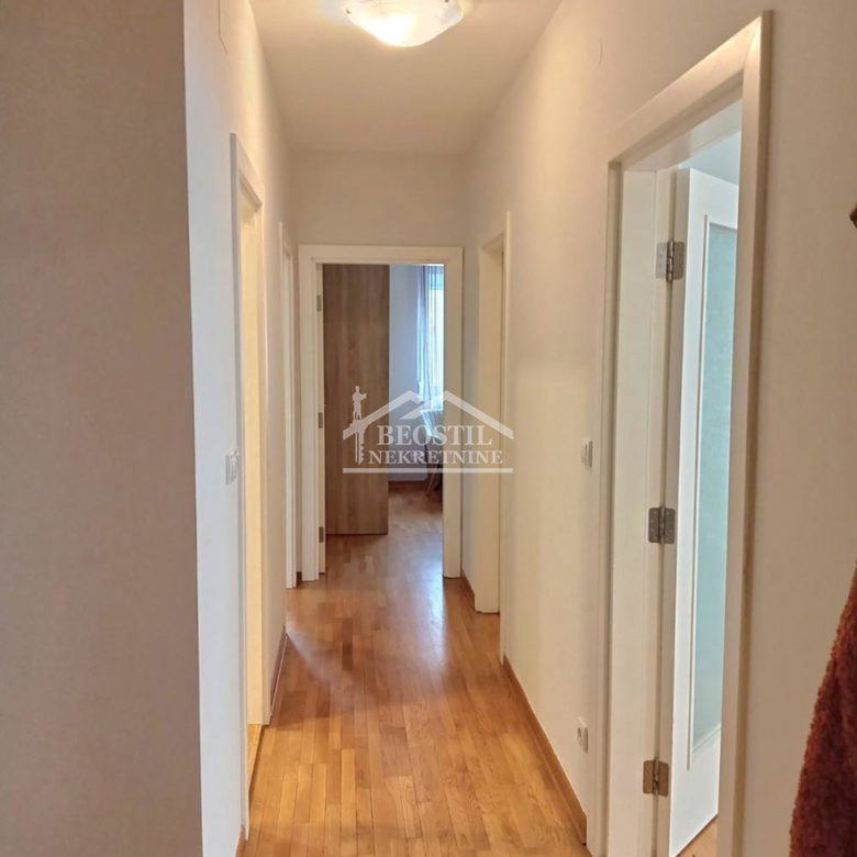 Stan Prodaja Beograd A Blok - Blok 67a 81 m2