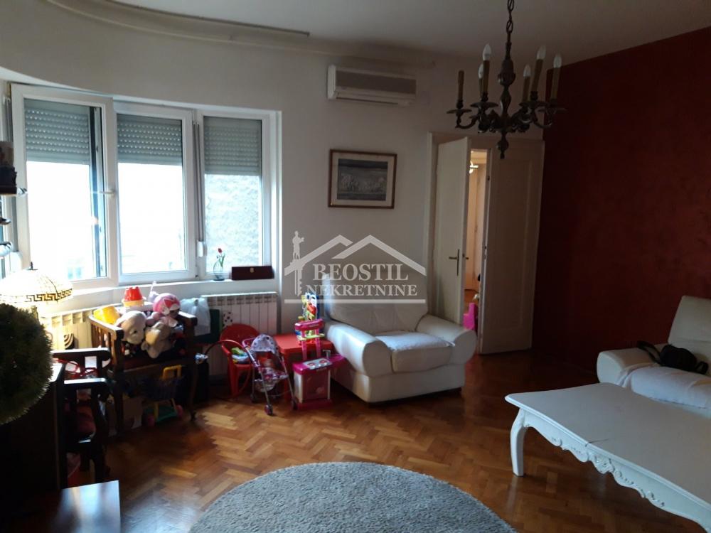Stan Prodaja Beograd Skupština 99 m2