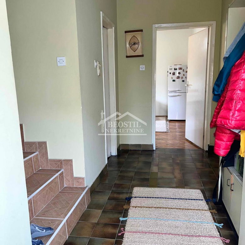 Kuća na prodaju, Leštane, Beograd, 173m², 165.000 €