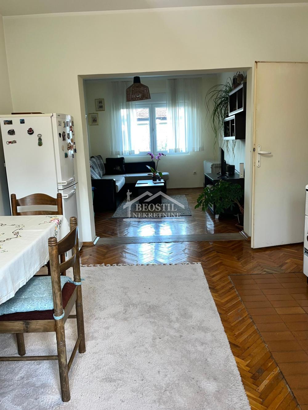 Kuća Prodaja Beograd Leštane 173 m2