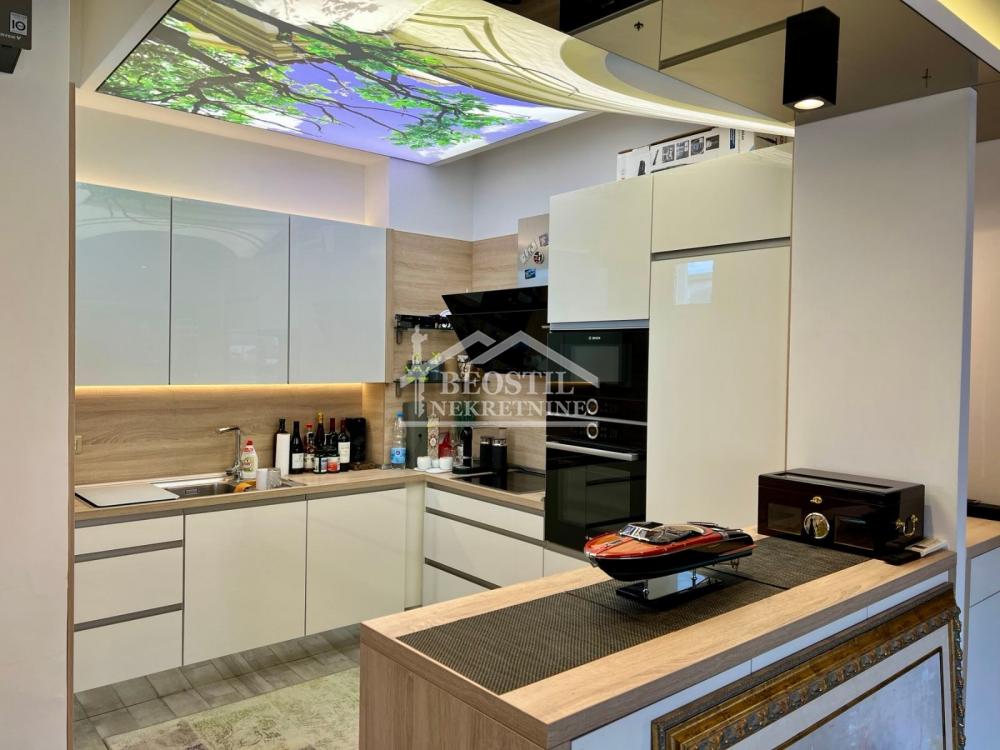 Stan Prodaja Beograd Centar (Vračar) 83 m2